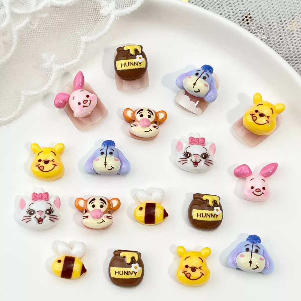 Art Craft Disney - 20 Stück Mini-Cartoon-Figuren aus Harz: Katzen,