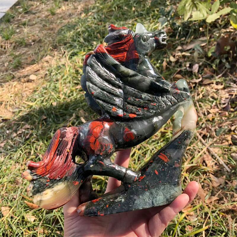 Natürlicher Blutstein Einhorn- – Art Craft Unicorn Bewertung und Preis