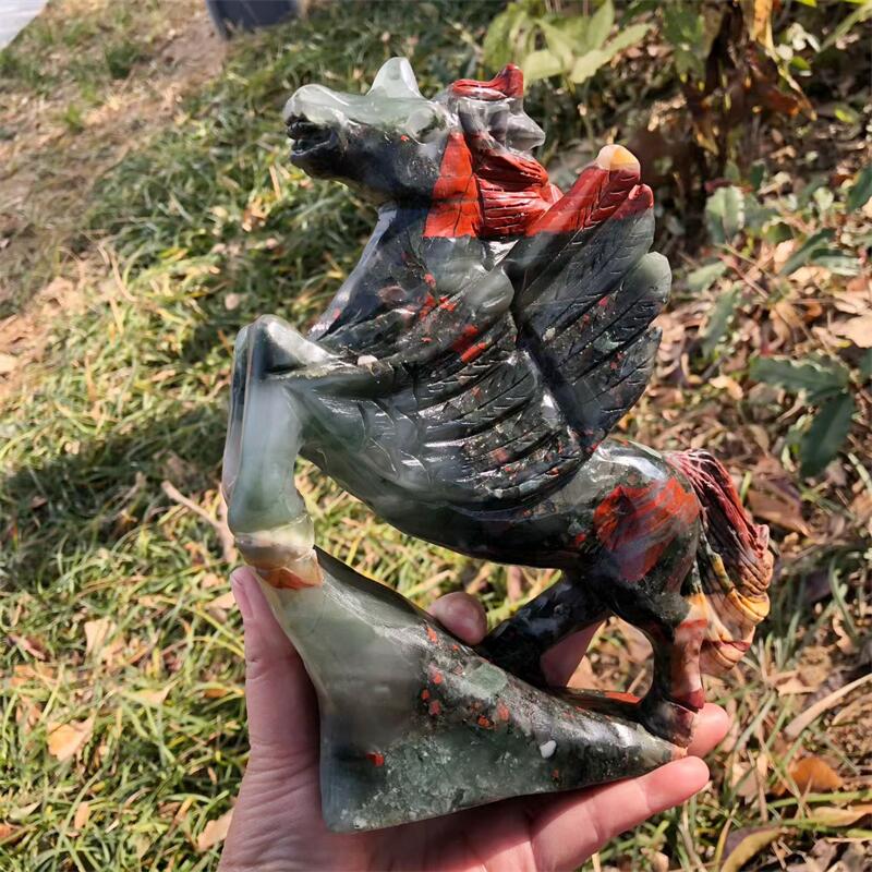 Natürlicher Blutstein Einhorn- – Art Craft Unicorn Bewertung und Preis
