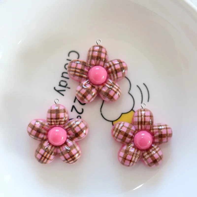 10 Stück süße Blumen-Anhänger  – Art Craft Accessories Bewertung und Preis